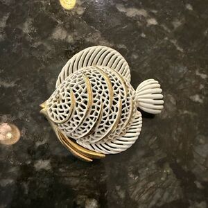 Vintage Monet Angel fish Brooch Pin Enamel White Gold Tone Ocean Statement